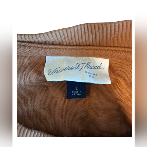 Universal Thread Sweatshirt - Picture 3 of 3